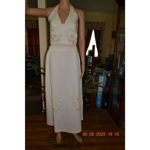 Vintage Embroidered Skirt and halter top (M)